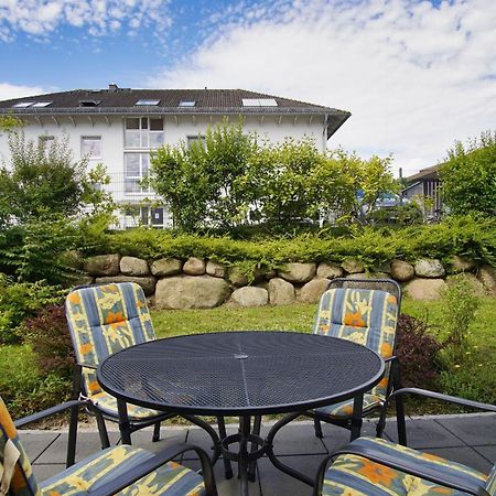 Terrasse, Gratis Nutzung Vom Ahoi Erlebnisbad Und Sauna In Sellin - Villa Antje Fewo 04 Goehren  Exterior foto