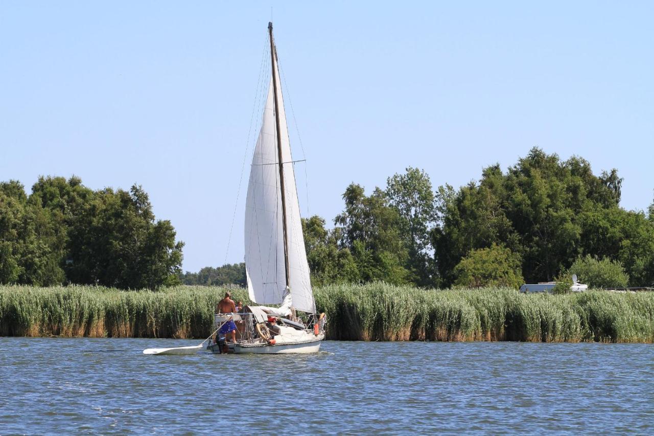 Terrasse, Gratis Nutzung Vom Ahoi Erlebnisbad Und Sauna In Sellin - Villa Antje Fewo 04 Goehren  Exterior foto